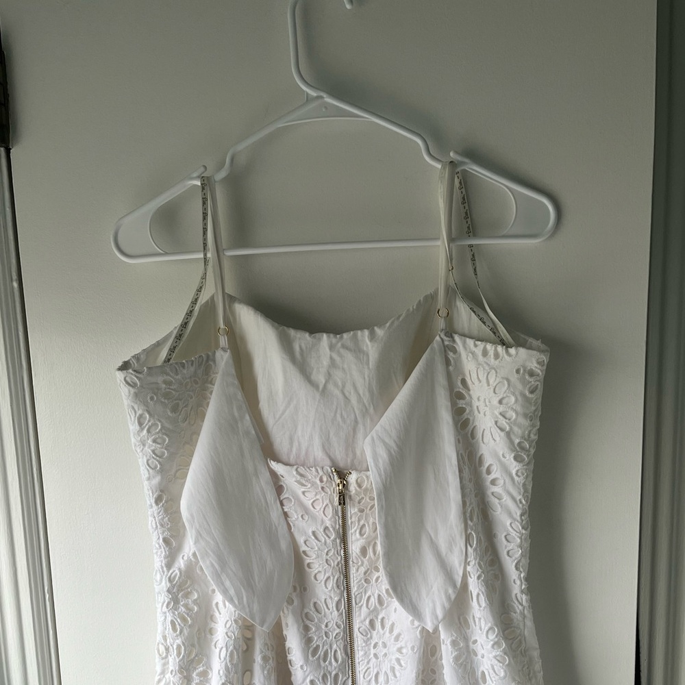 Lilly Pulitzer Shelli Resort White Eyelet Shift Tie Back Dress Size 12 - Picture 3 of 7